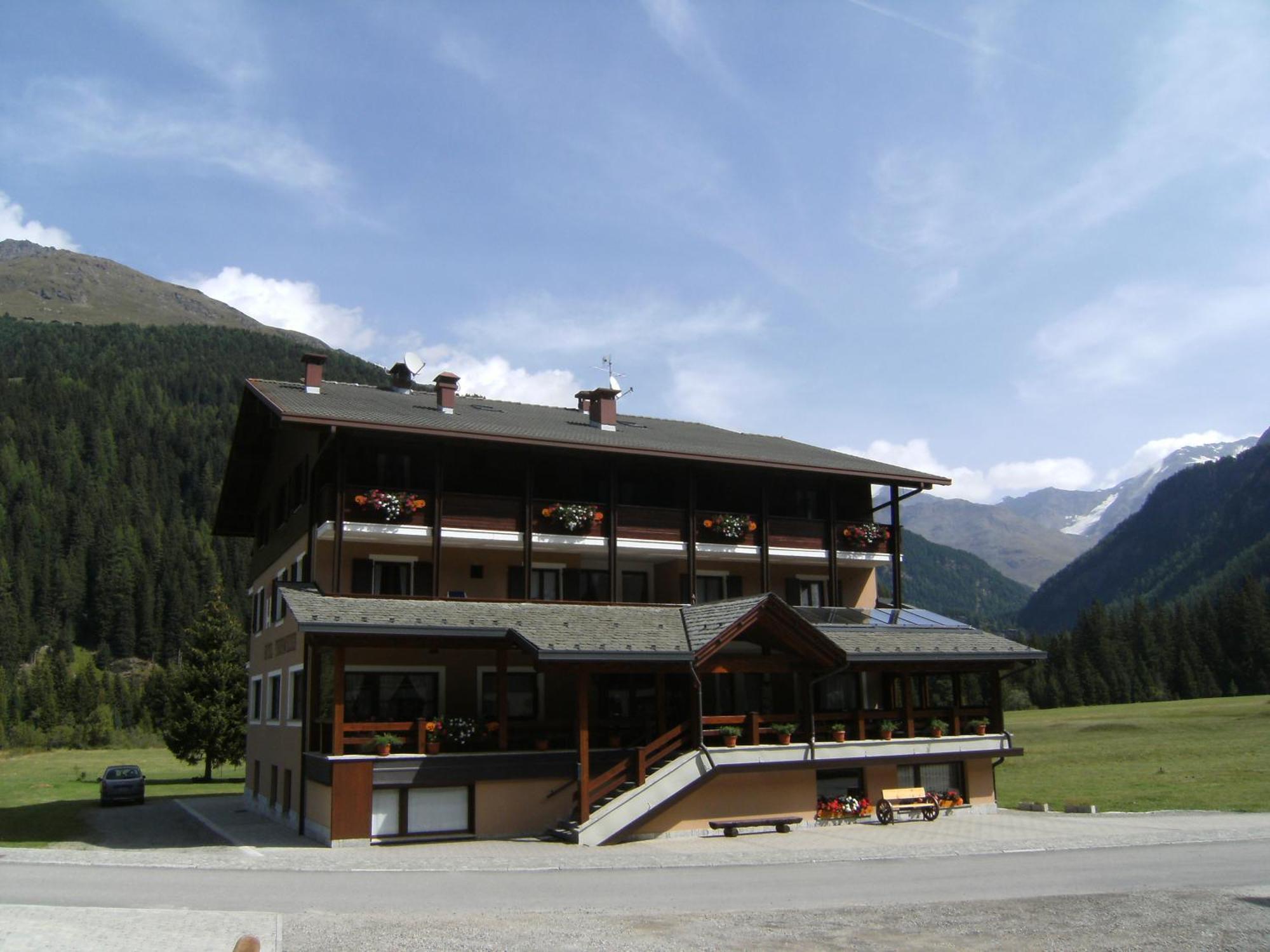 Albergo Thurwieser 산타카테리나발루프바 외부 사진